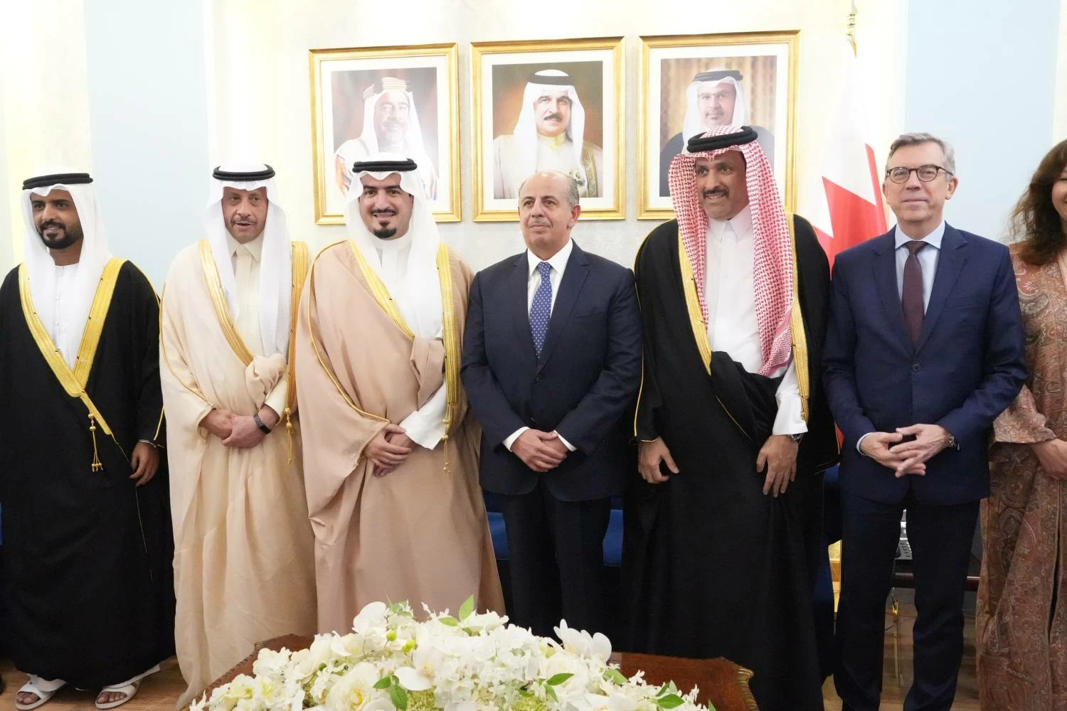 ضيوف مجلس محافظة العاصمة يُهنئون القيادة الرشيدة بحلول شهر رمضان المبارك