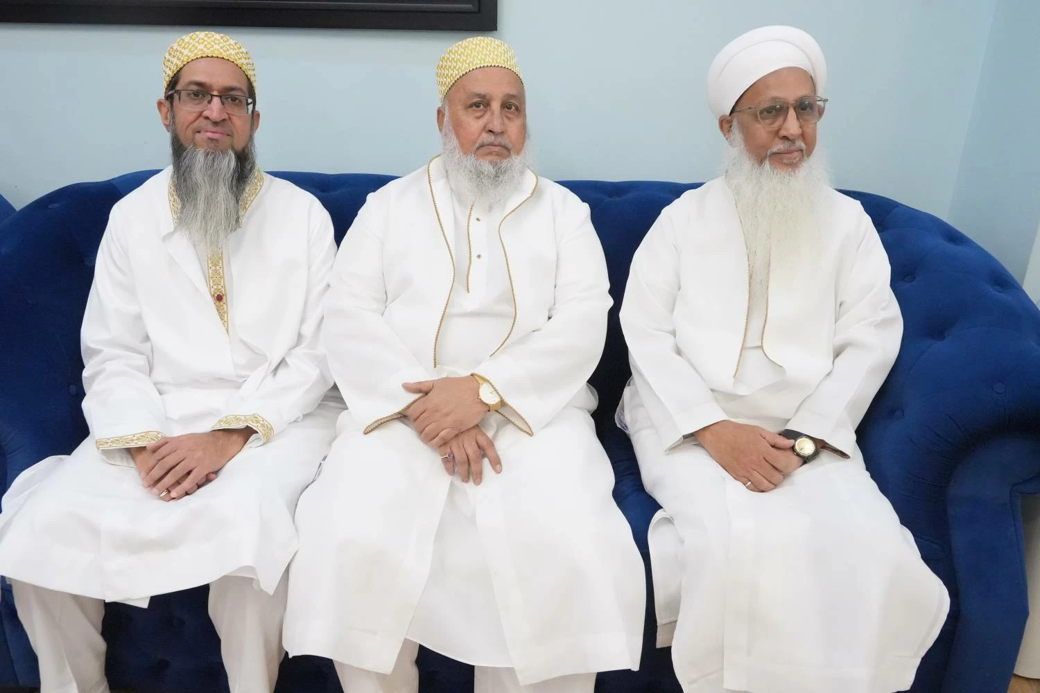 ضيوف مجلس محافظة العاصمة يُهنئون القيادة الرشيدة بحلول شهر رمضان المبارك