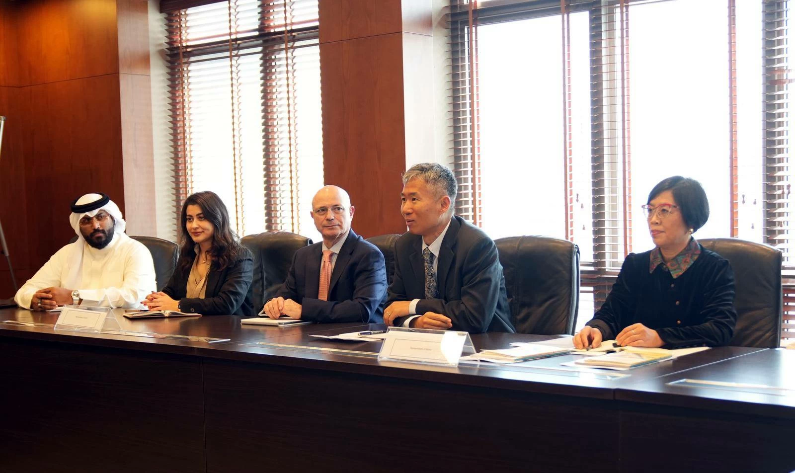 الوكيل المساعد للطرق يستقبل الرئيس التنفيذي لمركز التعاون متعدد الأطراف لتمويل التنمية