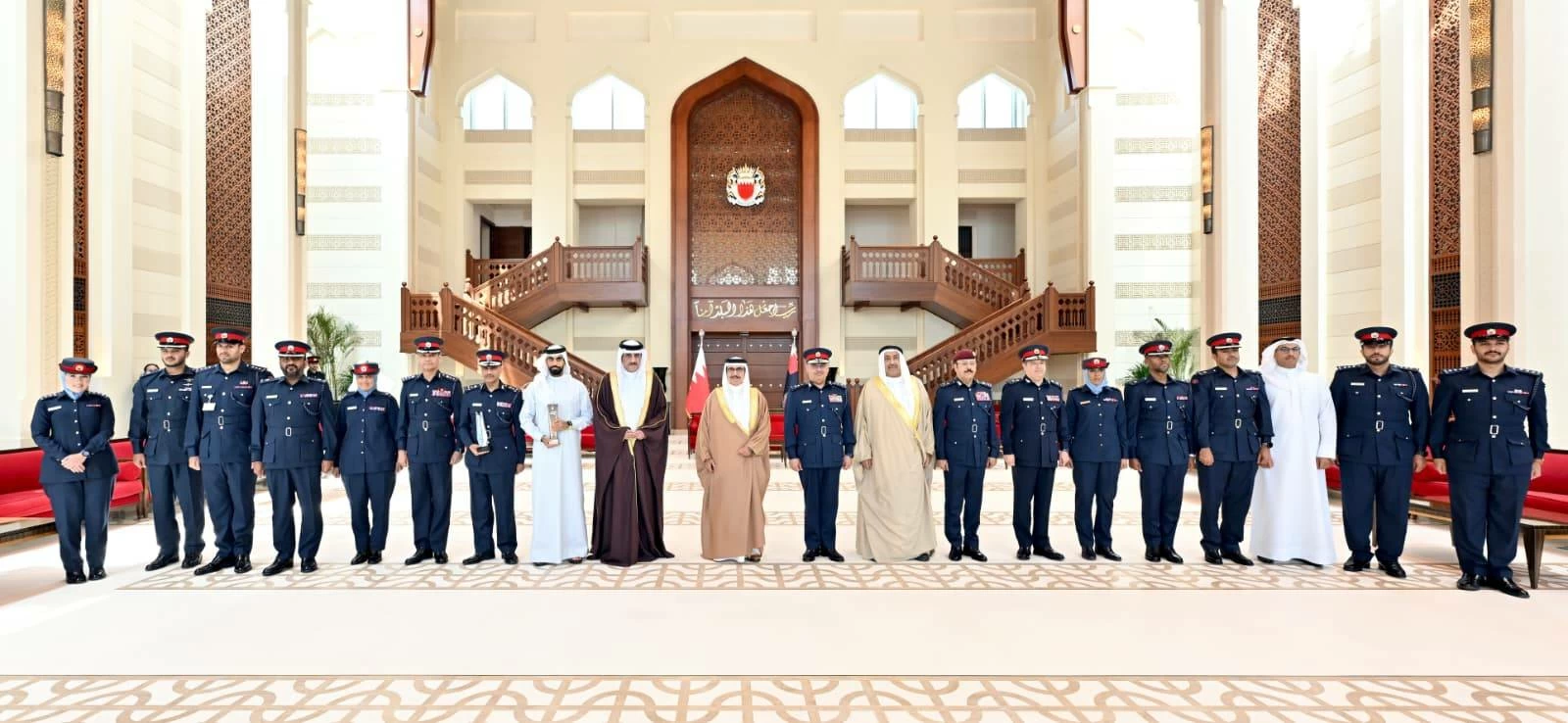 وزير الداخلية يستقبل أعضاء اللجنة التنظيمية لبطولة "تشالنجر" للتنس ومنتسبي "الداخلية" الفائزين في "فكرة"