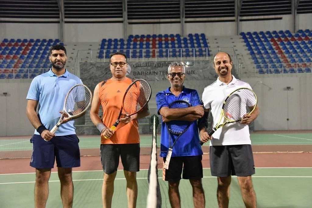 انطلاقة قوية لبطولة المؤيد .. والزياني تدشّن منافسات الفردي بـ 8 مواجهات