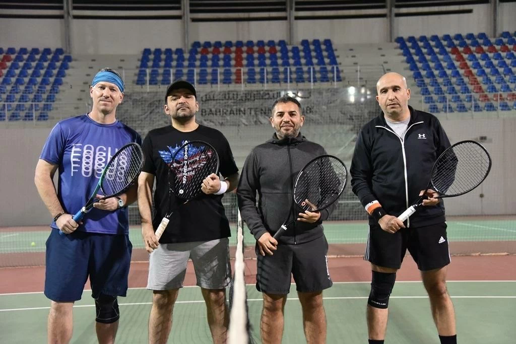 انطلاقة قوية لبطولة المؤيد .. والزياني تدشّن منافسات الفردي بـ 8 مواجهات