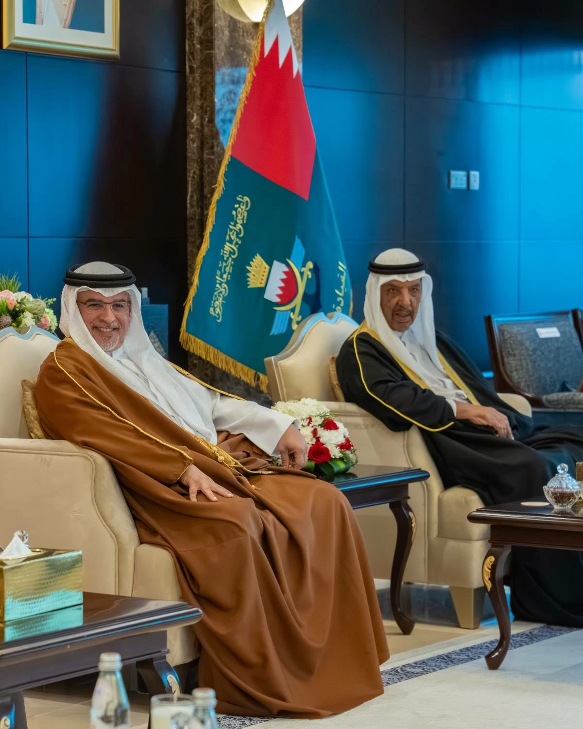 نائب الملك ولي العهد يؤكد اعتزازه بالجهود الوطنية الصادقة التي يبذلها منتسبو قوة دفاع