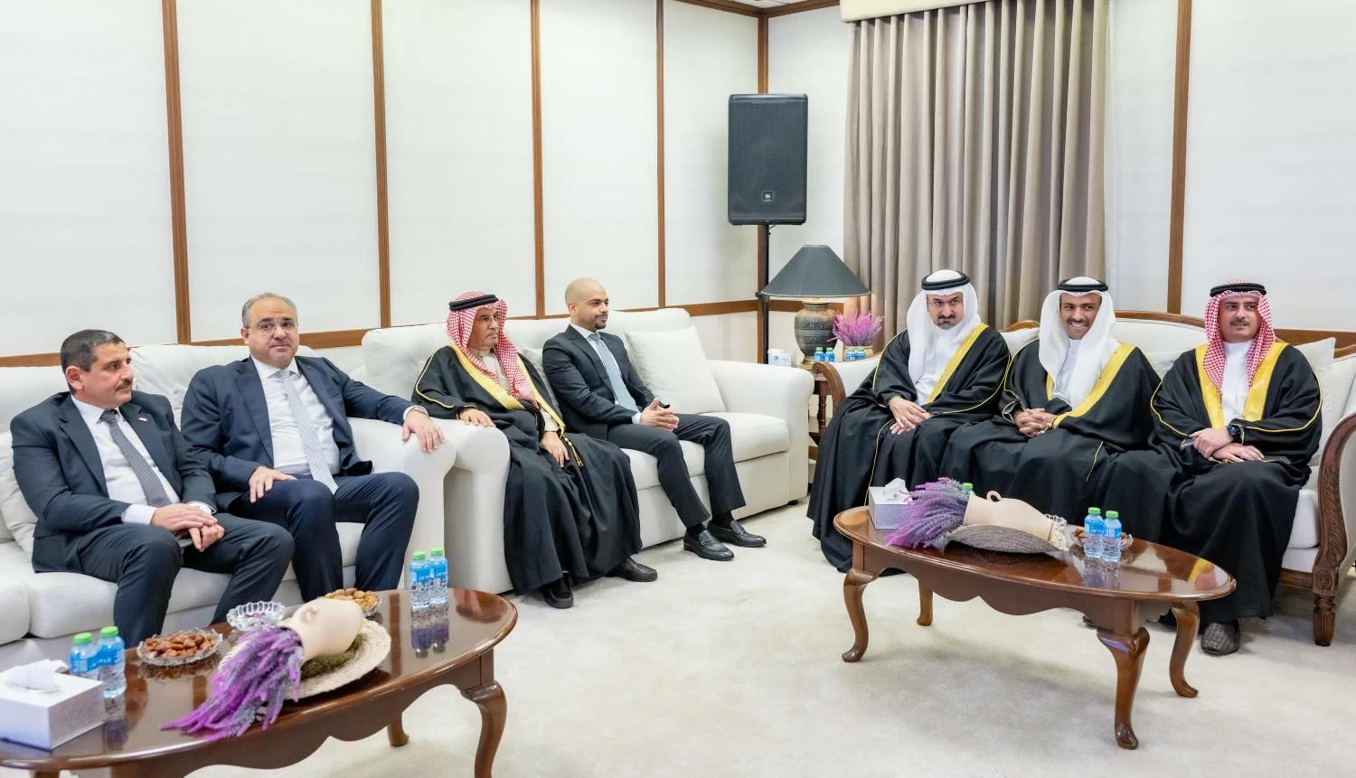 خالد بن عبد الله يحضر حفل السفارة السعودية بمناسبة ذكرى يوم التأسيس