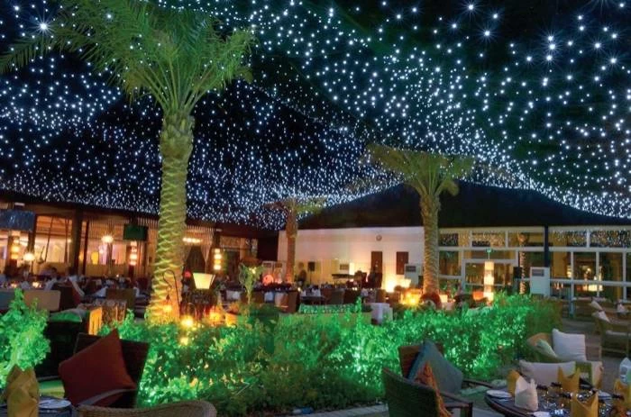 بوفيهات الإفطار الرمضانية سباق تسويقي.. وتفاوت الأسعار يثير الجدل