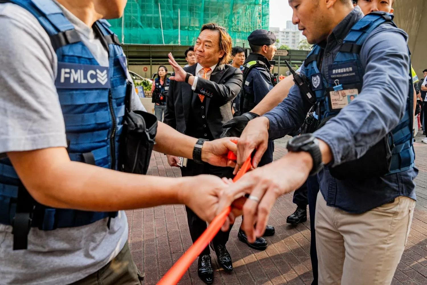 محكمة في هونغ كونغ تثبّت الأحكام بحق 12 ناشطاً مؤيداً للديمقراطية