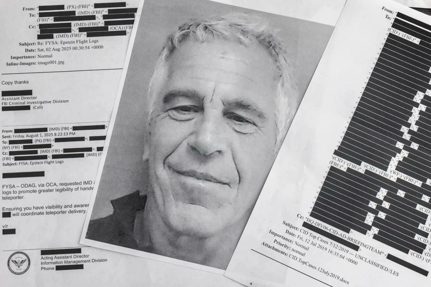 &laquo;التليغراف&raquo;: إبستين أخفى ملفات سرية داخل وحدات تخزين في أنحاء الولايات المتحدة