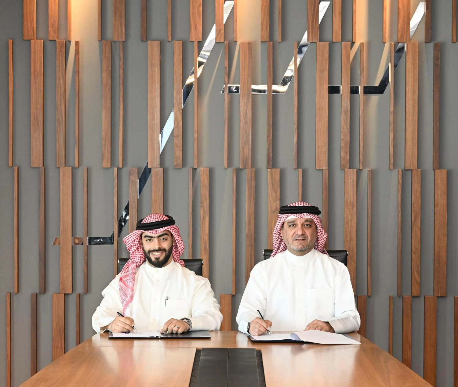 عقارات السيف توقع اتفاقية مع "إستيتر إنترناشيونال" المزود الإقليمي الرائد لحلول البيانات والتحليلات العقارية