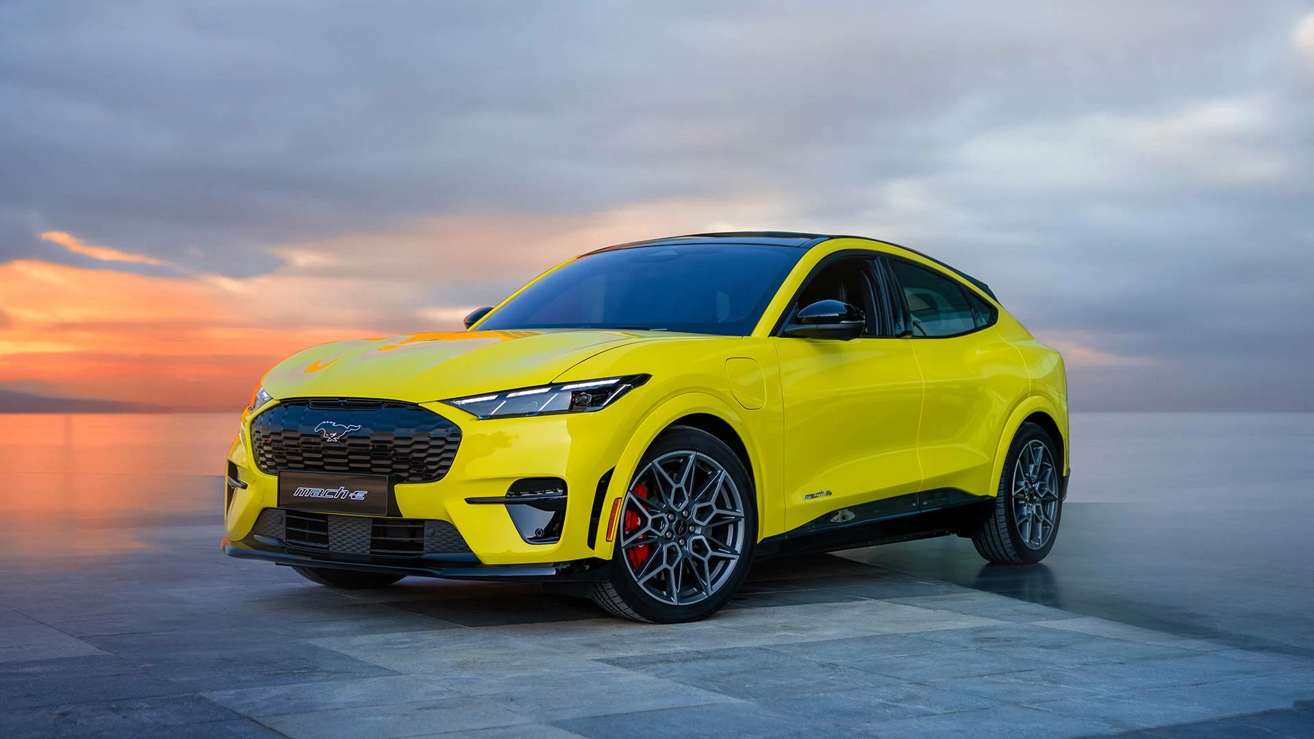 &laquo;موستنج ماك-إي&raquo; الجديدة من &laquo;فورد&raquo;.. أداء رياضي وتقنيات رفيعة
