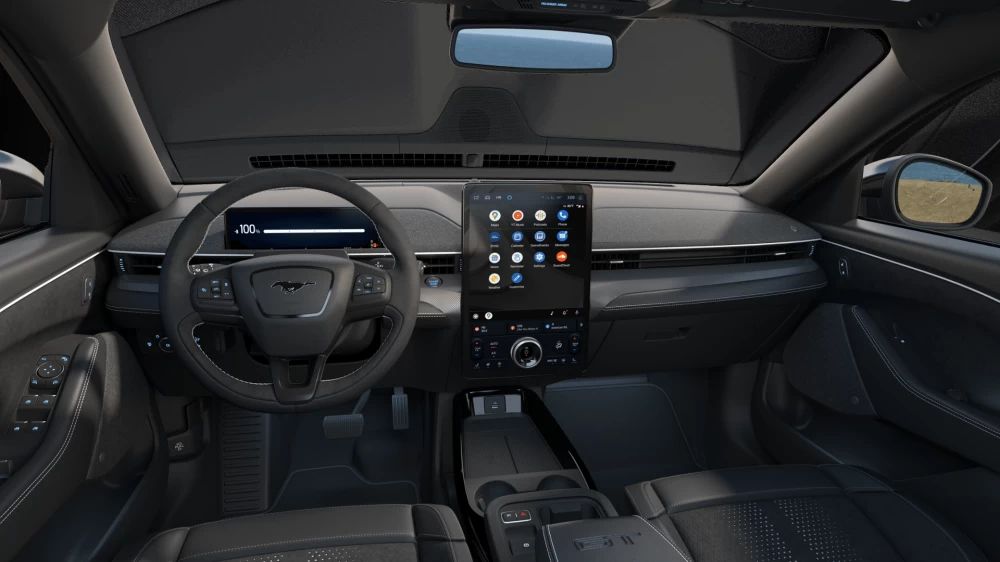 &laquo;موستنج ماك-إي&raquo; الجديدة من &laquo;فورد&raquo;.. أداء رياضي وتقنيات رفيعة