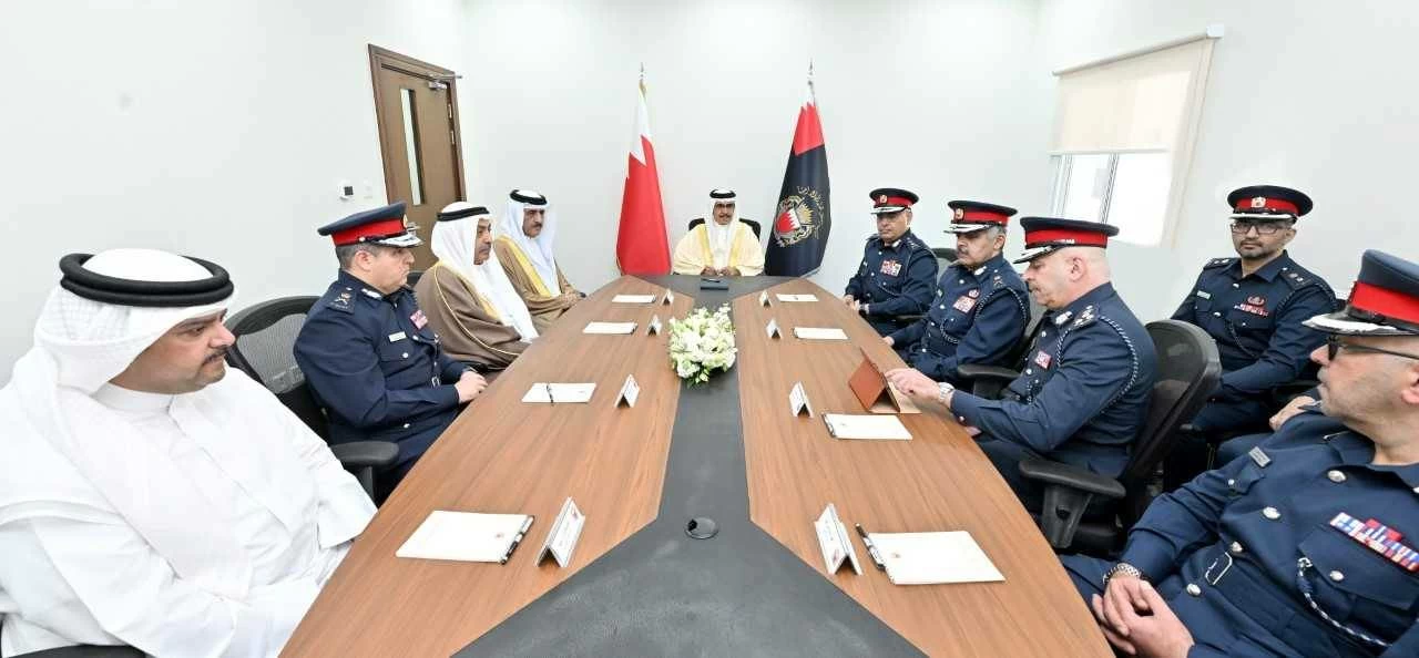 وزير الداخلية يفتتح "شرطة أم الحصم" الجديد متضمناً دوريات أمنية ذكية