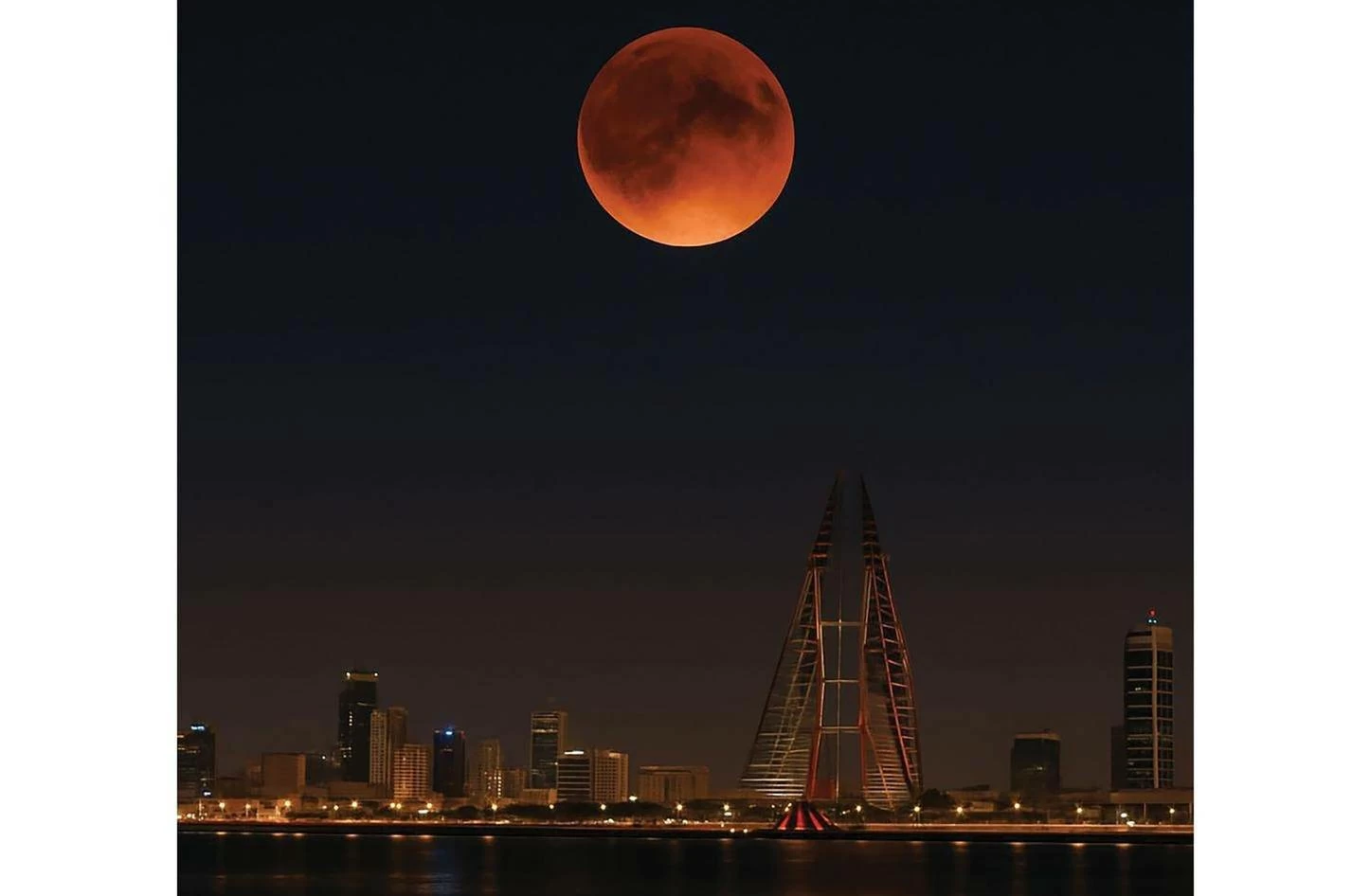 القمر الدموي يعود إلى الظهور في مارس القادم كأول خسوف قمري كلي في 2026