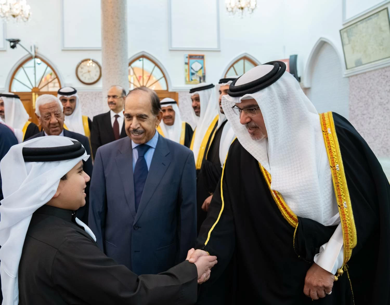 ولي العهد رئيس الوزراء يزور عدداً من المجالس الرمضانية