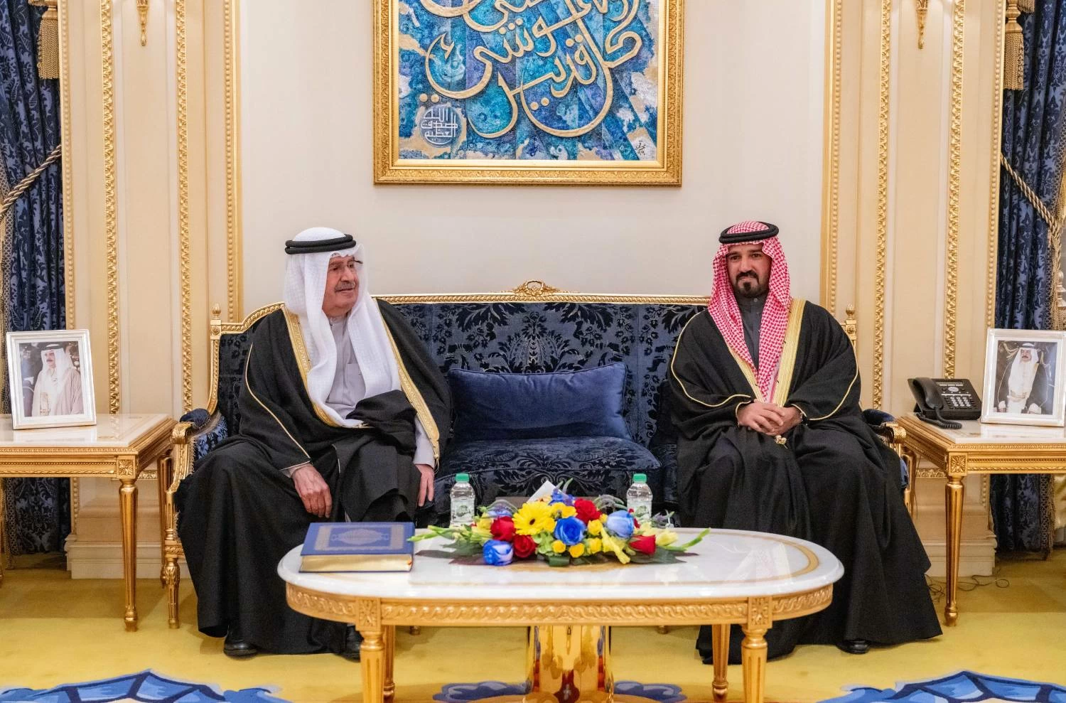 علي بن خليفة يستقبل أفراداً من العائلة المالكة الكريمة ورؤساء بعثات دبلوماسية ومواطنين