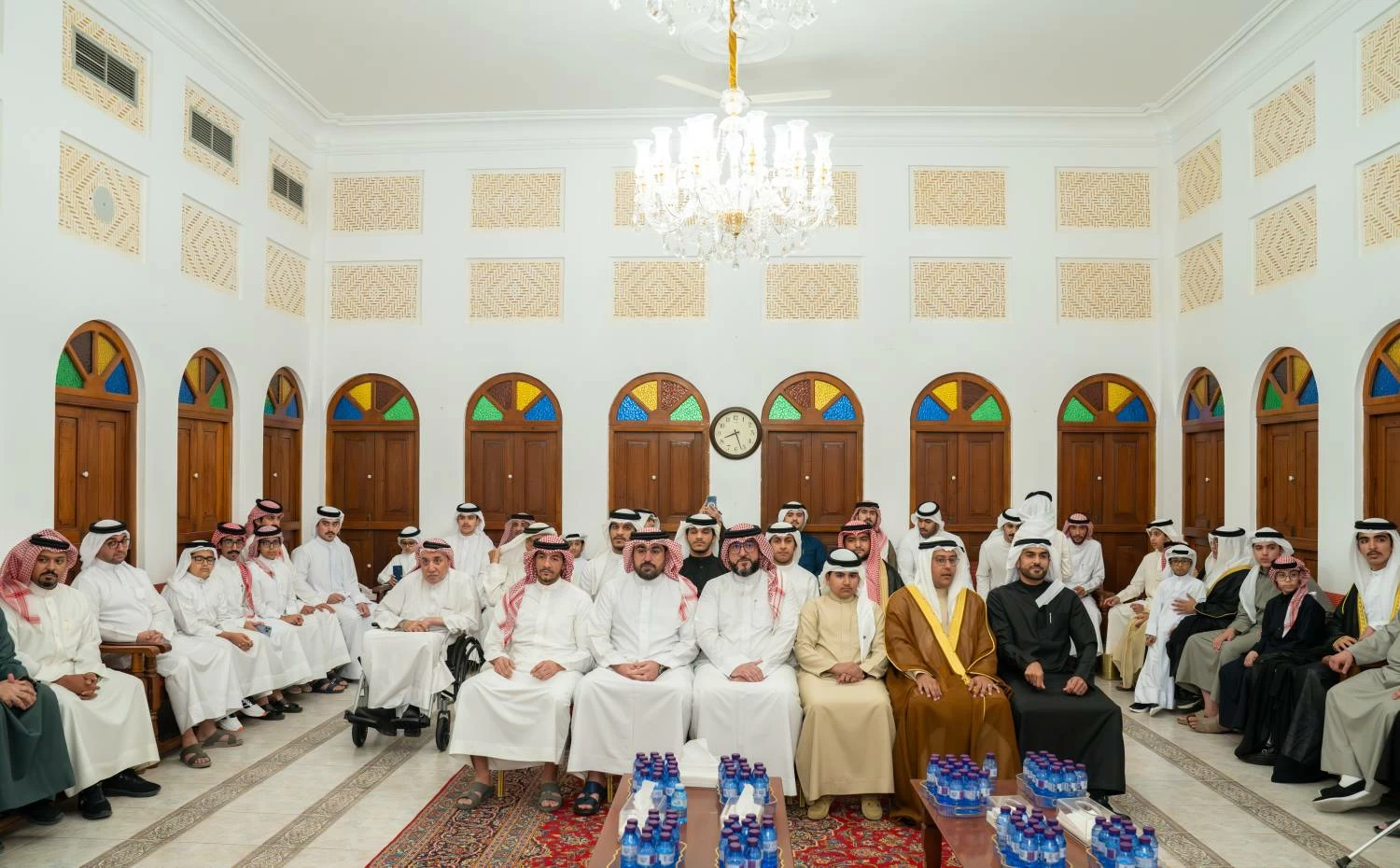 ولي العهد رئيس الوزراء يزور عدد من المجالس الرمضانية