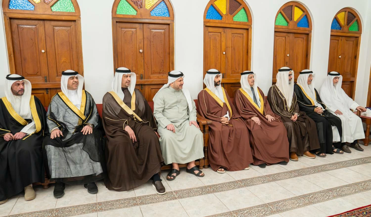 ولي العهد رئيس الوزراء يزور عدد من المجالس الرمضانية