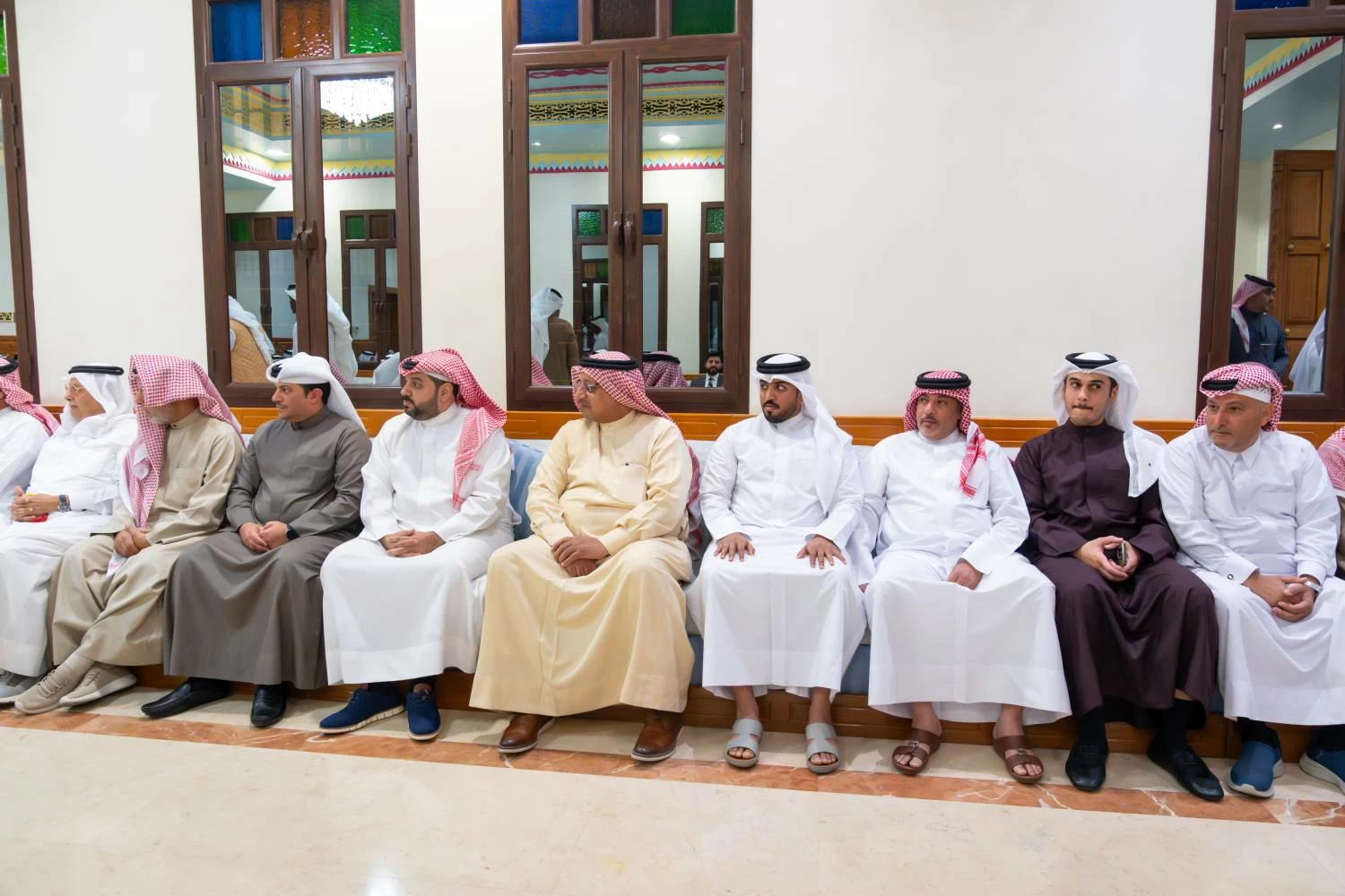 ولي العهد رئيس الوزراء يزور عدد من المجالس الرمضانية