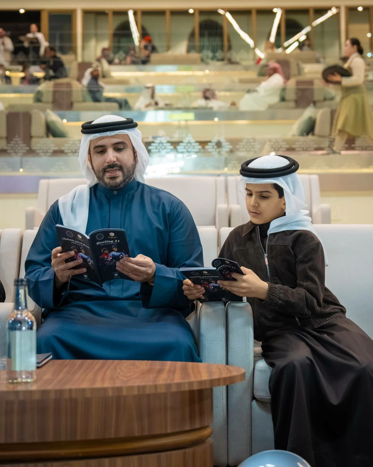 عيسى بن سلمان يشهد السباق الـ21 للخيل ضمن موسم السباقات 2025/2026