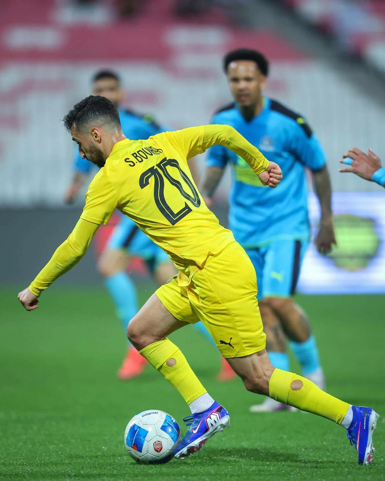 الخالدية يهزم عالي بهدفين ويتأهل لنصف نهائي كأس الملك