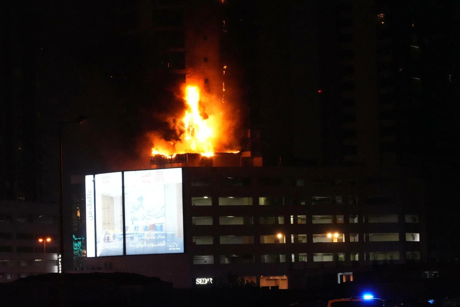 اعتداء غاشم على أحد الأبراج السكنية في ضاحية السيف