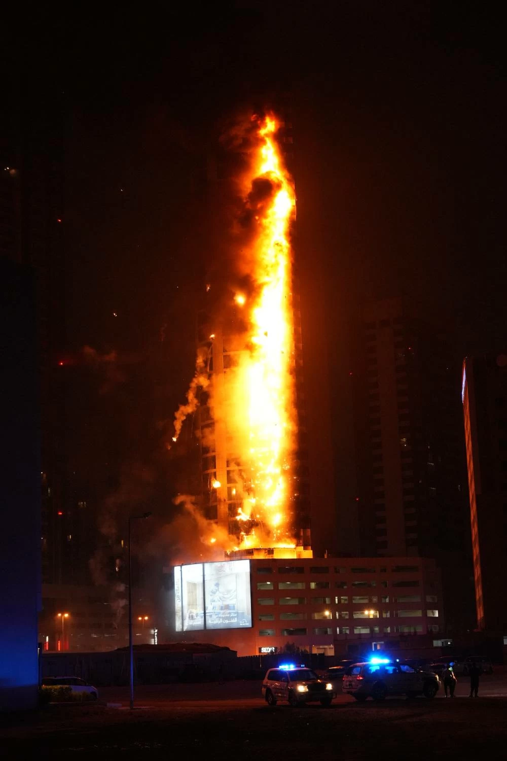 اعتداء غاشم على أحد الأبراج السكنية في ضاحية السيف