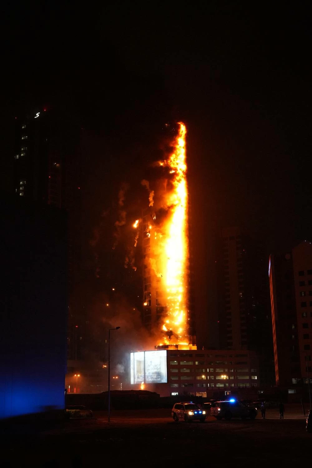 اعتداء غاشم على أحد الأبراج السكنية في ضاحية السيف