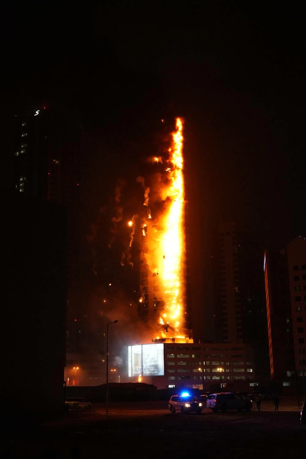 اعتداء غاشم على أحد الأبراج السكنية في ضاحية السيف