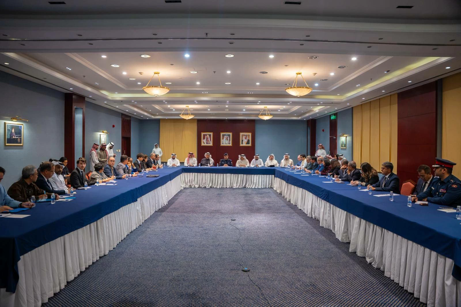 "الخارجية" تنظم إحاطة دبلوماسية لرؤساء وأعضاء البعثات المعتمدين لدى البحرين