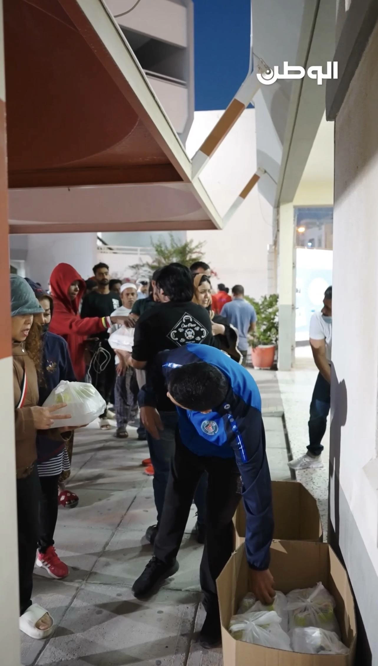 &laquo;الوطن&raquo; ترصد أوضاع المقيمين في مركز الإيواء بـ&laquo;أحمد العمران الثانوية للبنين&raquo;