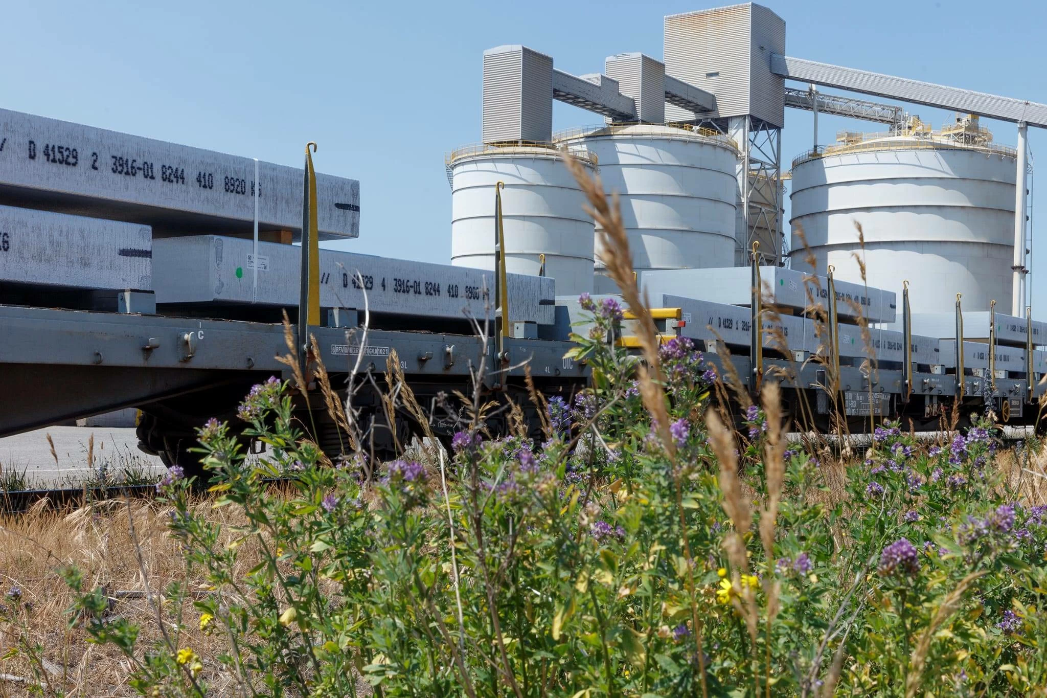 &nbsp;(البا) توقّع&nbsp;اتفاقية حصرية مع شركة أمريكان&nbsp;إندستريال&nbsp;بارتنرز&nbsp;&nbsp;(AIP)&nbsp;للاستحواذ على ١٠٠٪؜ من&nbsp;"ألمنيوم&nbsp;دونكيرك"&nbsp;