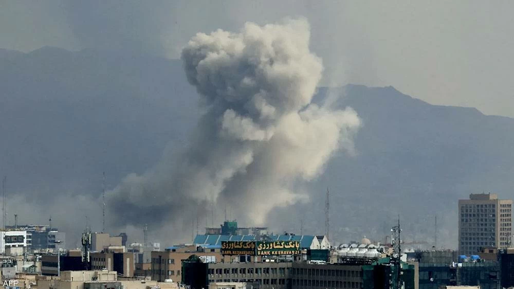 الأكثر تحصينا.. إسرائيل تعلن استهداف "مجمع القيادة الإيراني"