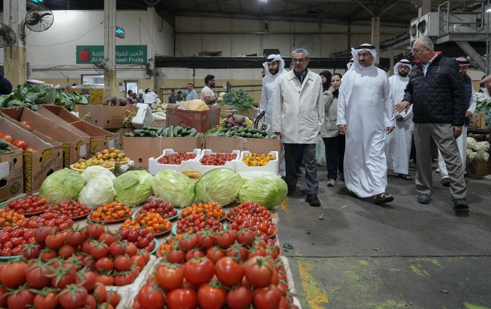 وزير الصناعة : تعزيز التعاون مع القطاع الخاص وتكثيف الرقابة لضمان وفرة السلع
