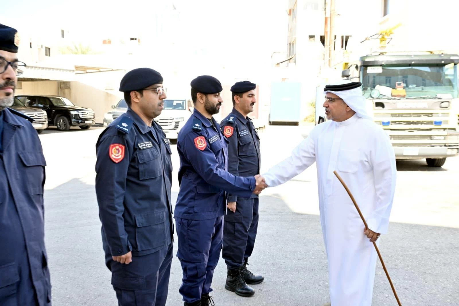 ولي العهد رئيس الوزراء يزور "الدفاع المدني" و"الوطني لإدارة الطوارىء المدنية"