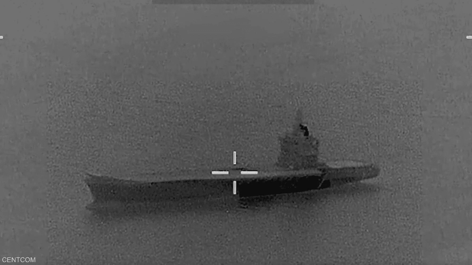 إغراق 30 سفينة إيرانية.. وترامب: دمرنا 60% من صواريخ إيران