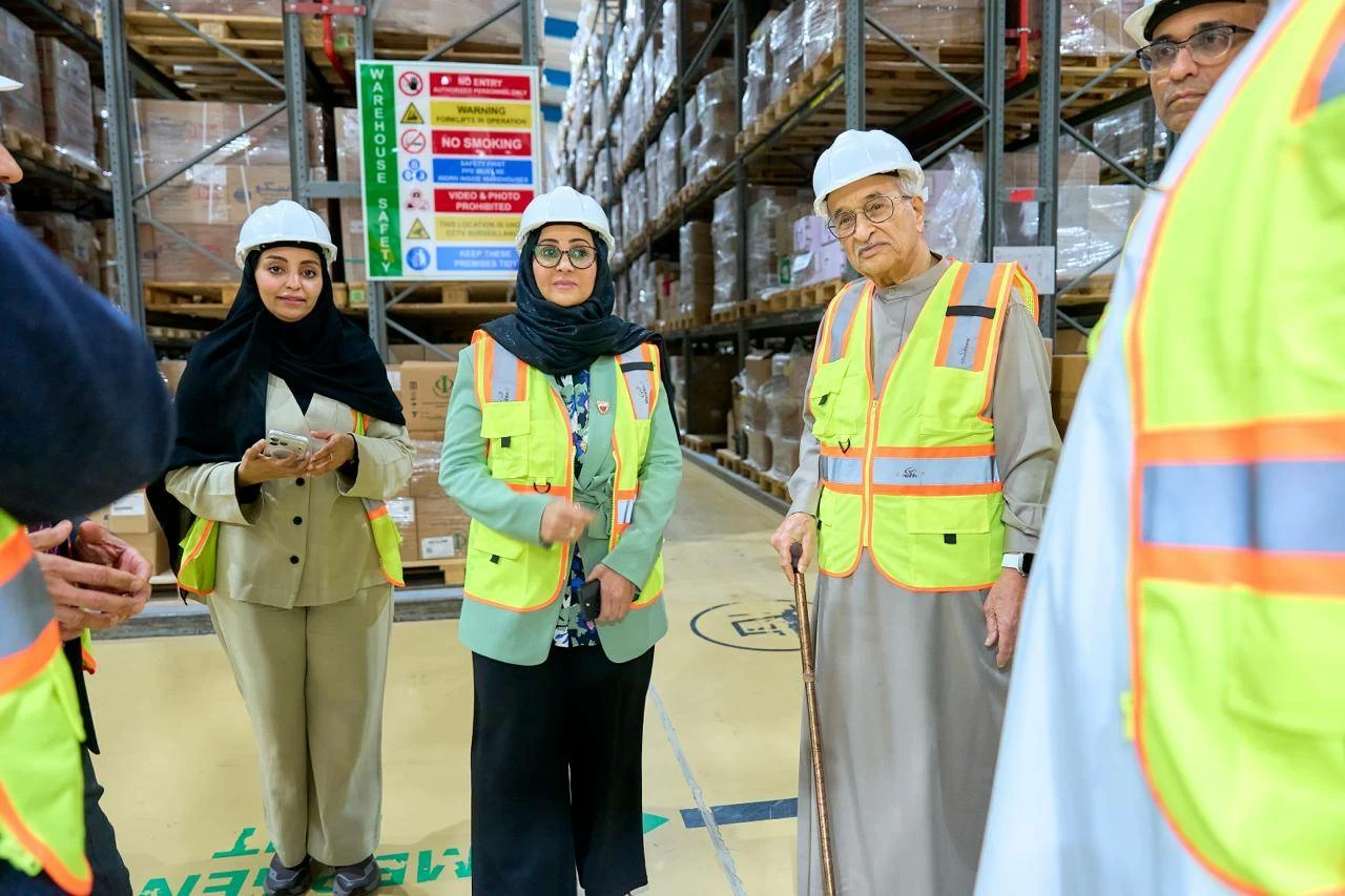 رئيس "الأعلى للصحة" ووزيرة الصحة يتفقدان المخازن المركزية للأدوية والمستلزمات الطبية