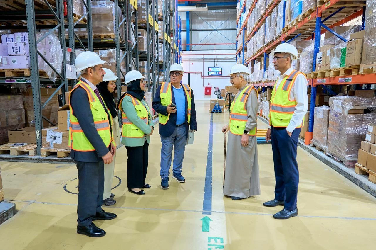 رئيس "الأعلى للصحة" ووزيرة الصحة يتفقدان المخازن المركزية للأدوية والمستلزمات الطبية