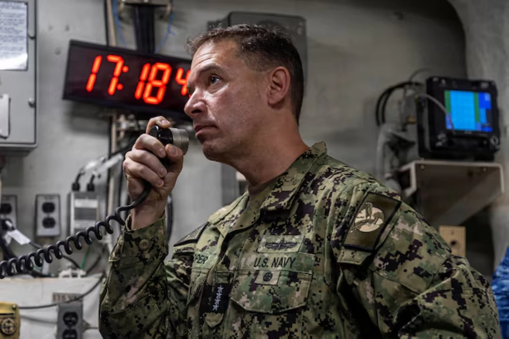 قائد القيادة المركزية الأمريكية: الهجمات الإيرانية على المدنيين بالشرق الأوسط لن تمر دون رد