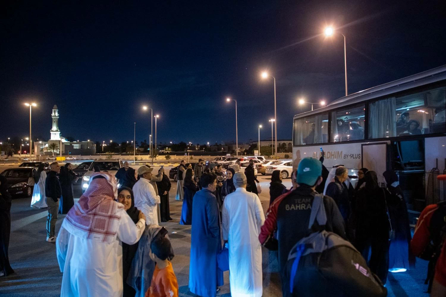 وزارة الخارجية تواصل جهودها لتسهيل عودة المواطنين البحرينيين في الخارج عبر المنافذ البرية