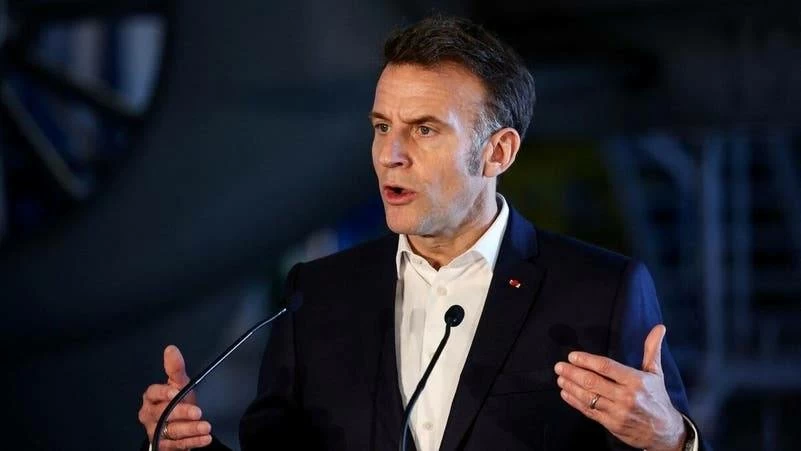 ماكرون: نعد مهمة دفاعية بمضيق هرمز وسنرسل فرقاطتين للبحر الأحمر