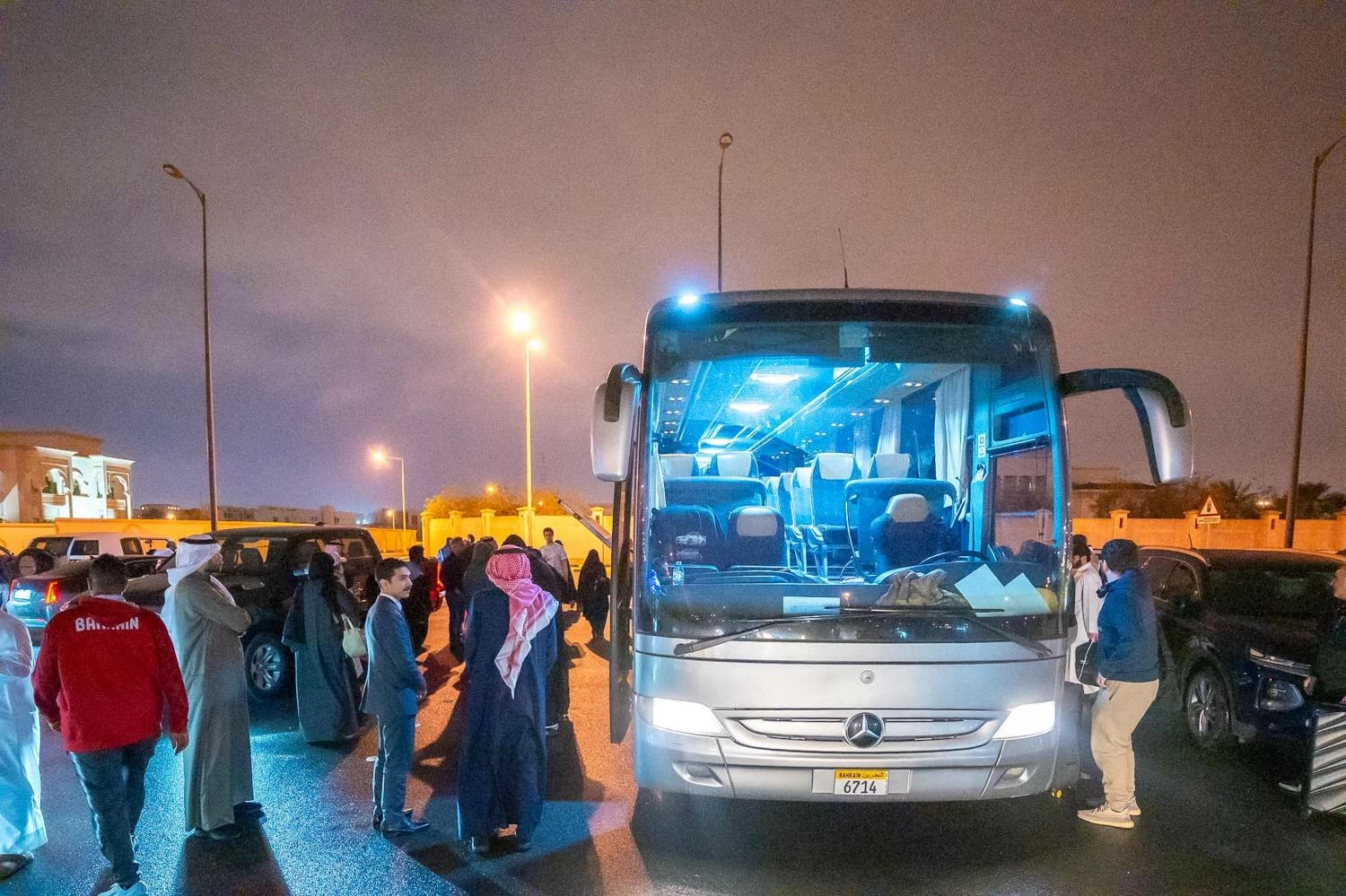 وزارة الخارجية تواصل تكثيف جهودها لتيسير عودة المواطنين البحرينيين المتواجدين في الخارج