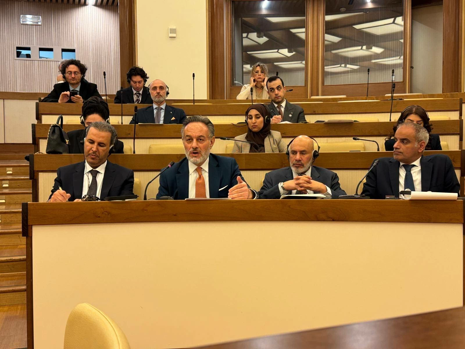 سفراء "التعاون" في إيطاليا يعقدون اجتماعاً مع أعضاء لجنة الشؤون الخارجية والدفاع في مجلس الشيوخ الإيطالي