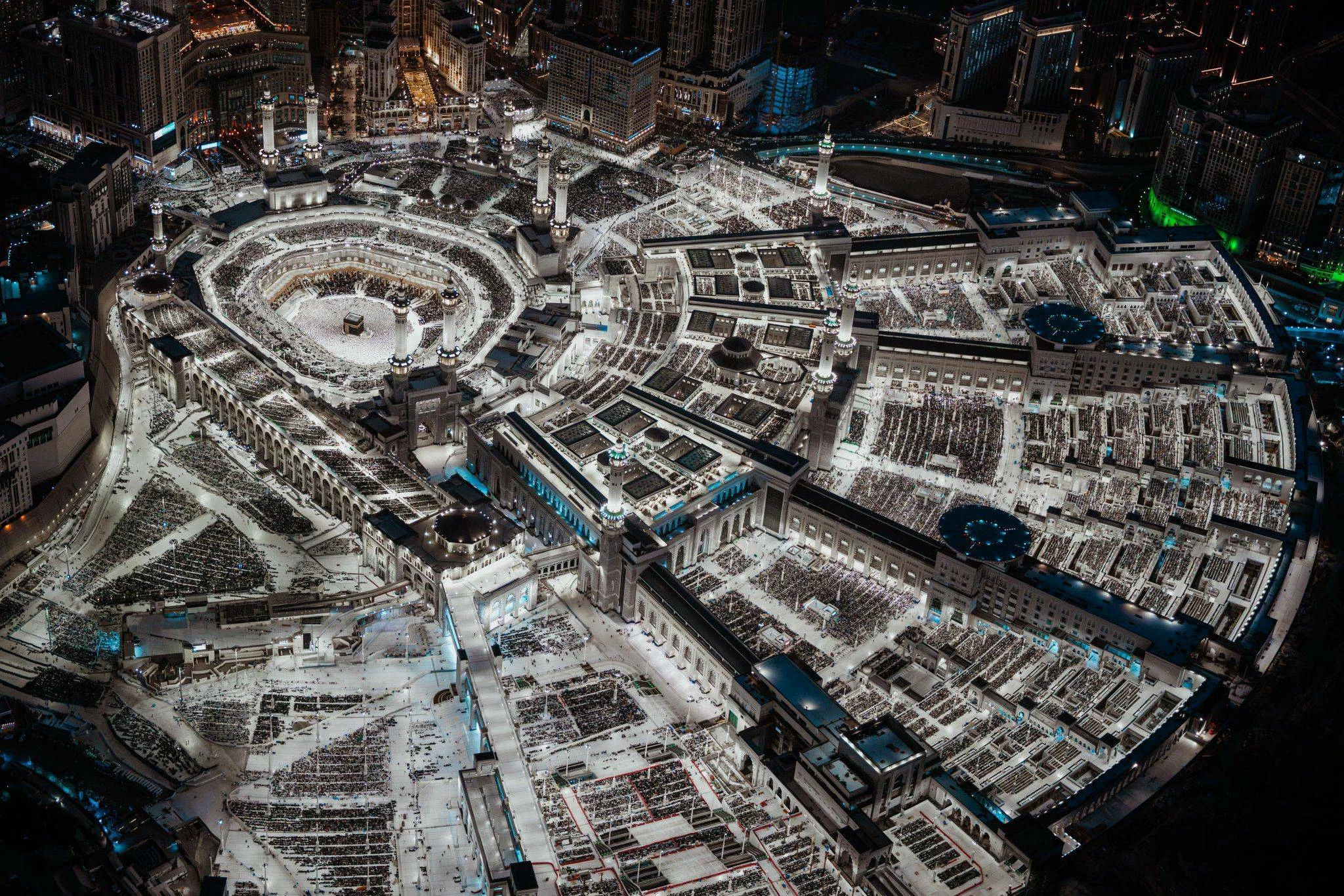 أكثر من 96 مليون قاصد للحرمين الشريفين في أول 20 يوماً من شهر رمضان