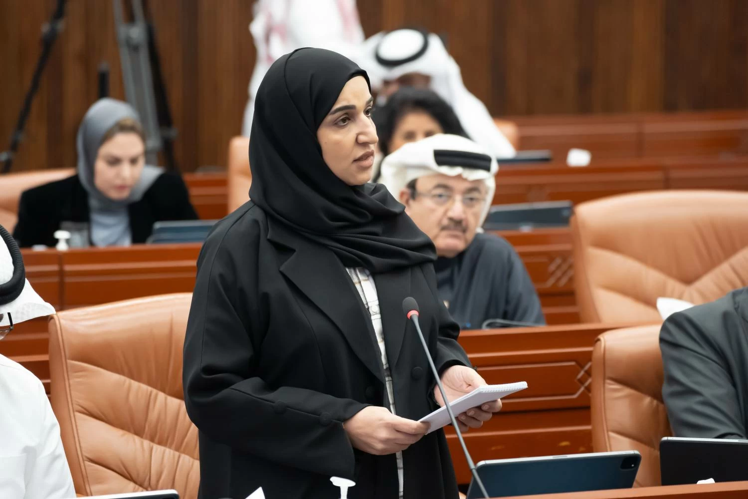 &laquo;الصحة&raquo;: 725 طبيباً في المستشفيات الحكومية ومراكز الرعاية.. ٪88 منهم بحرينيون