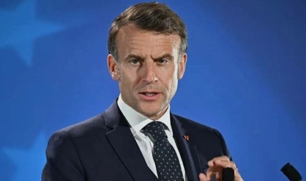 الرئيس الفرنسي يعلن مقتل ضابط فرنسي إثر هجوم في العراق