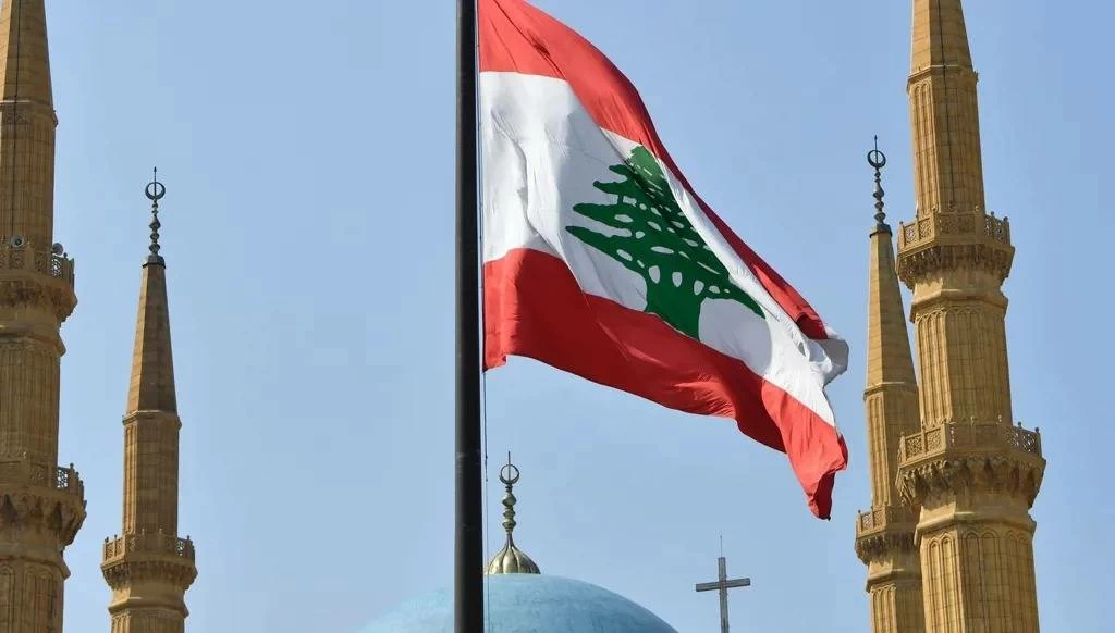 الخارجية اللبنانية تستدعي القائم بالأعمال الإيراني وتسلمه مذكرة احتجاج