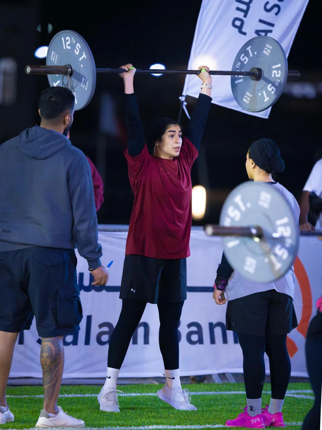 المشاركون يثمنون دعم ناصر بن حمد ويشيدون بمنافسات القوة والتحدي