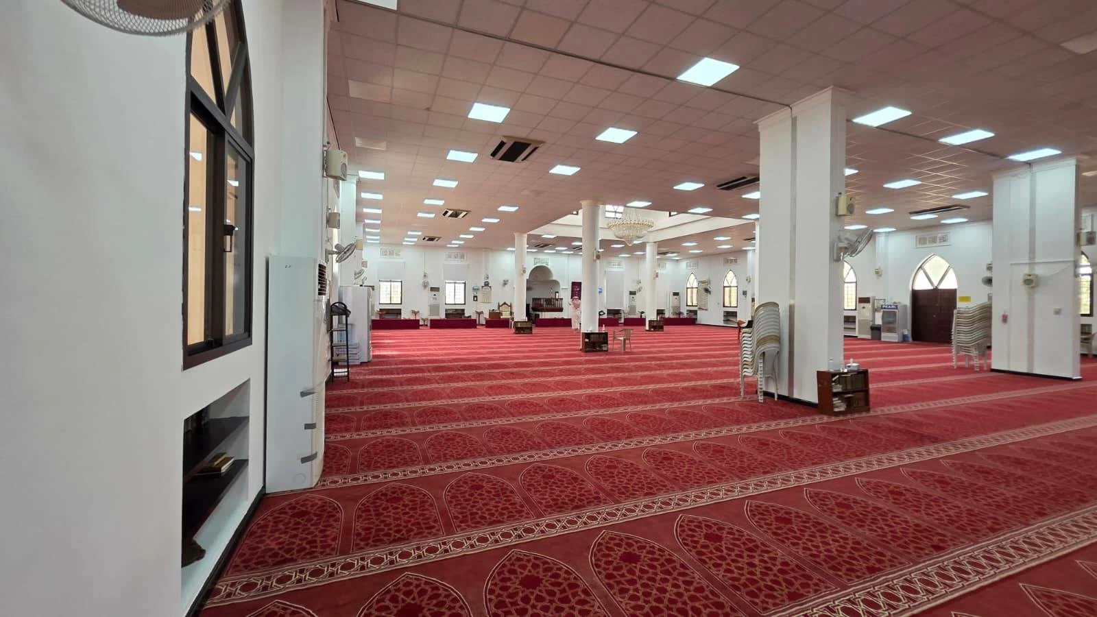 وزارة العدل : افتتاح وصيانة عدد من المساجد والجوامع في مدينة حمد وبني جمرة وكرانة