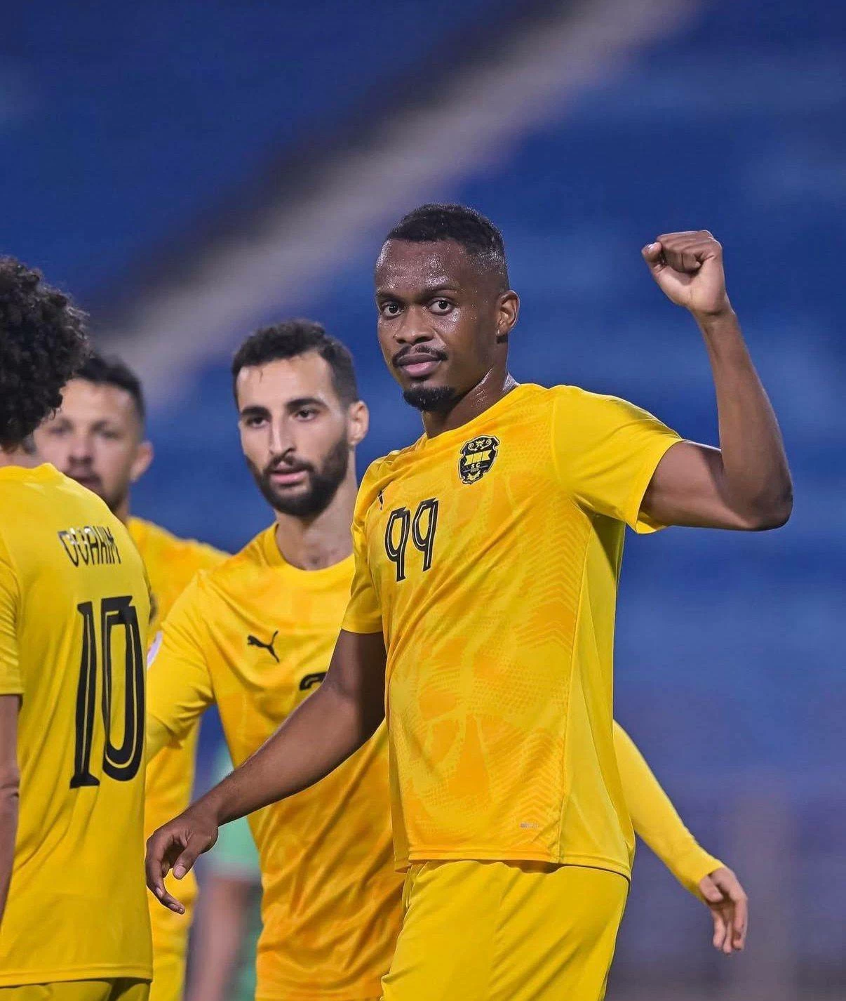 الخالدية يواصل الصدارة بدوري ناصر بن حمد الممتاز لكرة القدم