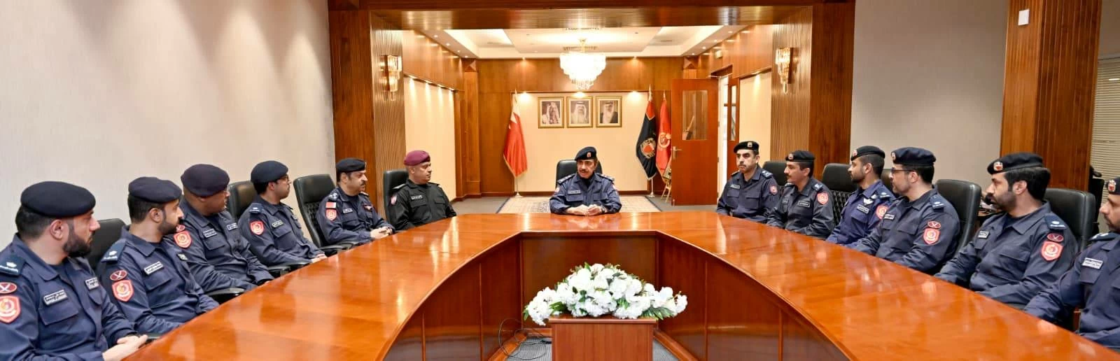 وزير الداخلية يشيد بالاستجابة العالية لـ&laquo;الدفاع المدني&raquo; لتداعيات العدوان الإيراني الآثم