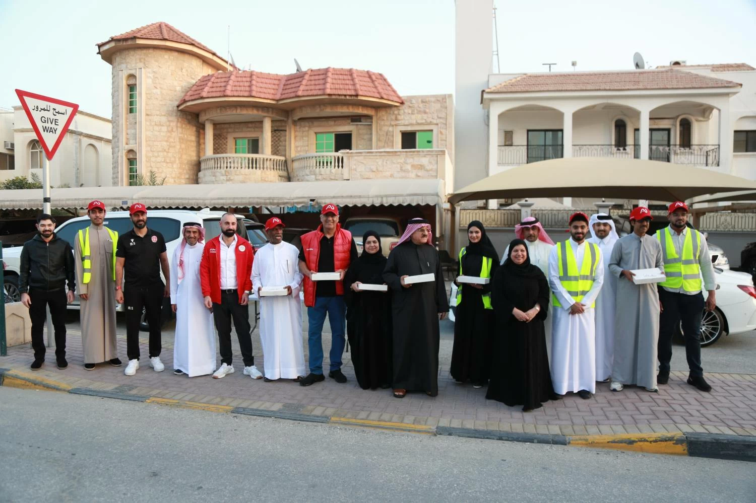 الجامعة الأهلية تواصل مبادرتها الرمضانية وتؤكد أن "الخير موجود"
